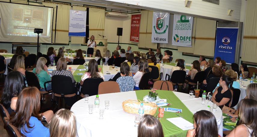 Programação prossegue com caminhada de conscientização